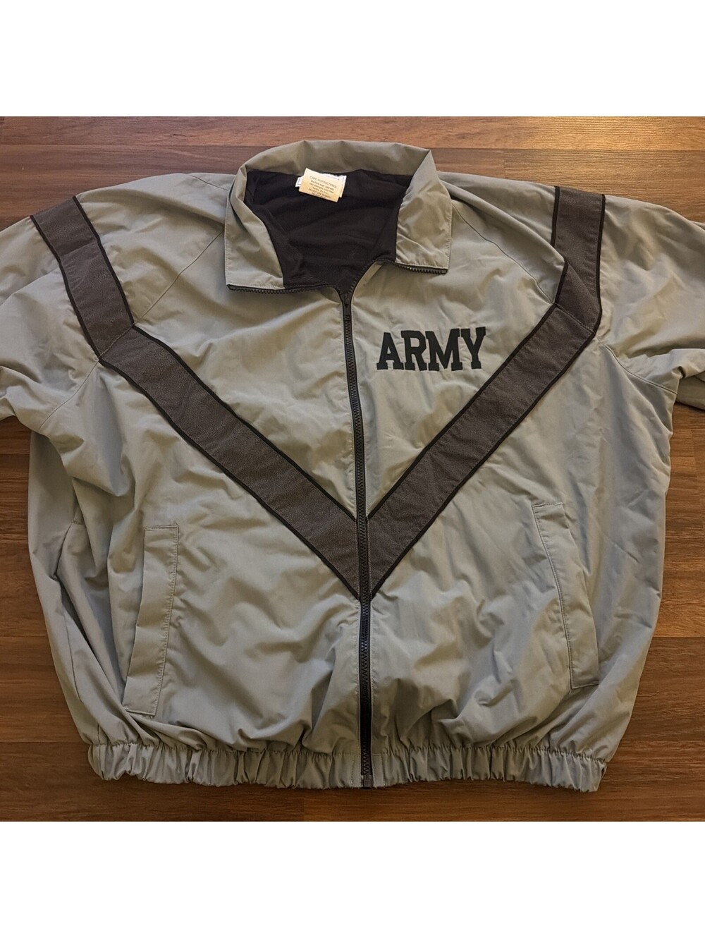 Vintage Army IPFU PT Jacket Windbreaker US Army Large Lined Vented EUC Military